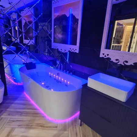 Giewont - Luxury Regional With A Bathtub And A View Of The Tatra Mountains شقة زاكوباني