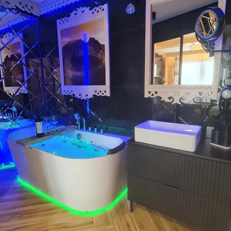 Giewont - Luxury Regional With A Bathtub And A View Of The Tatra Mountains
